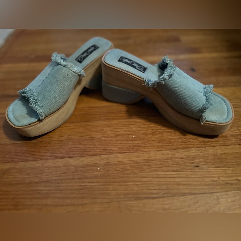 Cute jean platforms